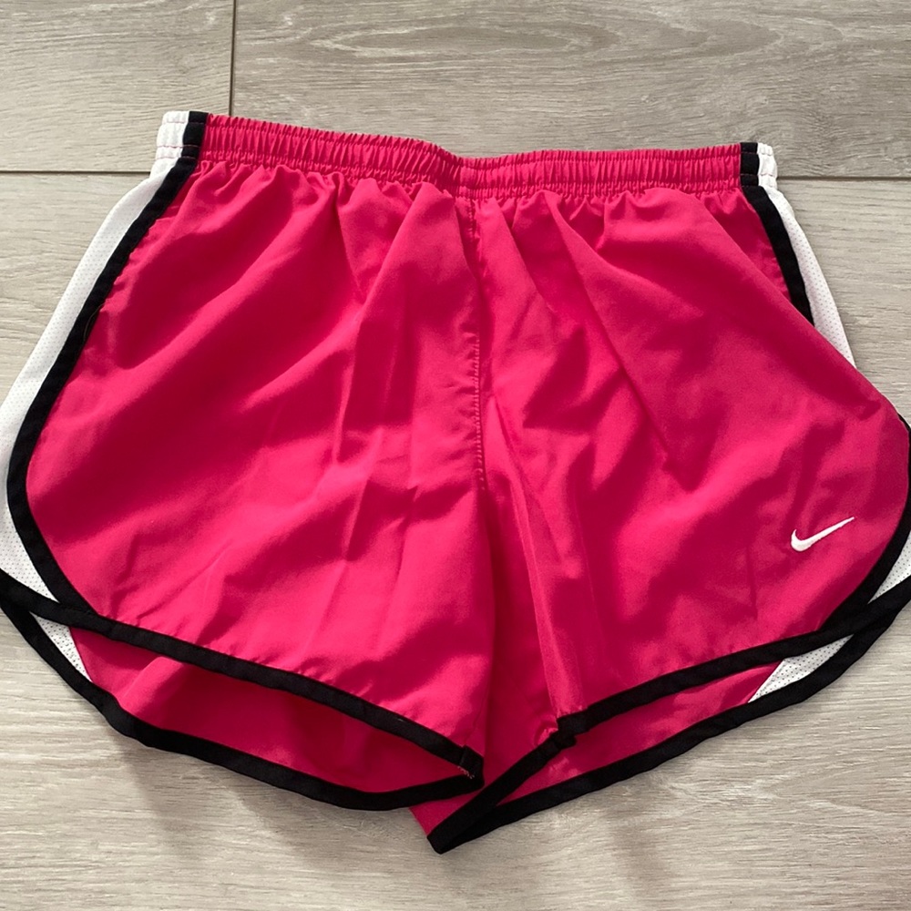 NWOT Nike athletic running shorts
